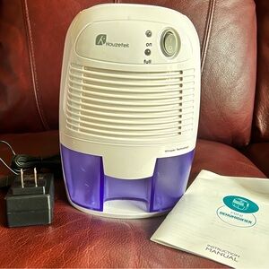 Electronic Air Portable Compact Mini Dehumidifier